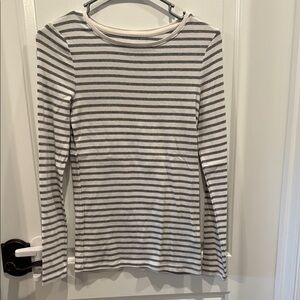 A New Day Women's Long Sleeve Striped Tee - Gray and White